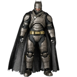 Batman v Superman: Dawn of Justice MAFEX #313 Armored Batman (Version 1.5)