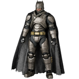 Batman v Superman: Dawn of Justice MAFEX #313 Armored Batman (Version 1.5)
