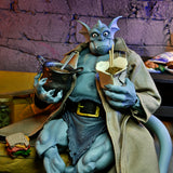 NECA Gargoyles Ultimate “Silver Falcon” Detective Broadway (w/Closed Wings)
