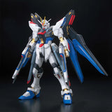 Mobile Suit Gundam MG ZGMF-X20A Strike Freedom Gundam Full Burst Mode