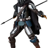Star Wars MAFEX The Mandalorian (Celebration Exclusive Chrome Version) - Action Figures
