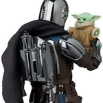 Star Wars MAFEX The Mandalorian (Celebration Exclusive Chrome Version) - Action Figures