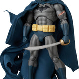 Batman: Hush MAFEX #295 Batman (Battle Damaged Version)