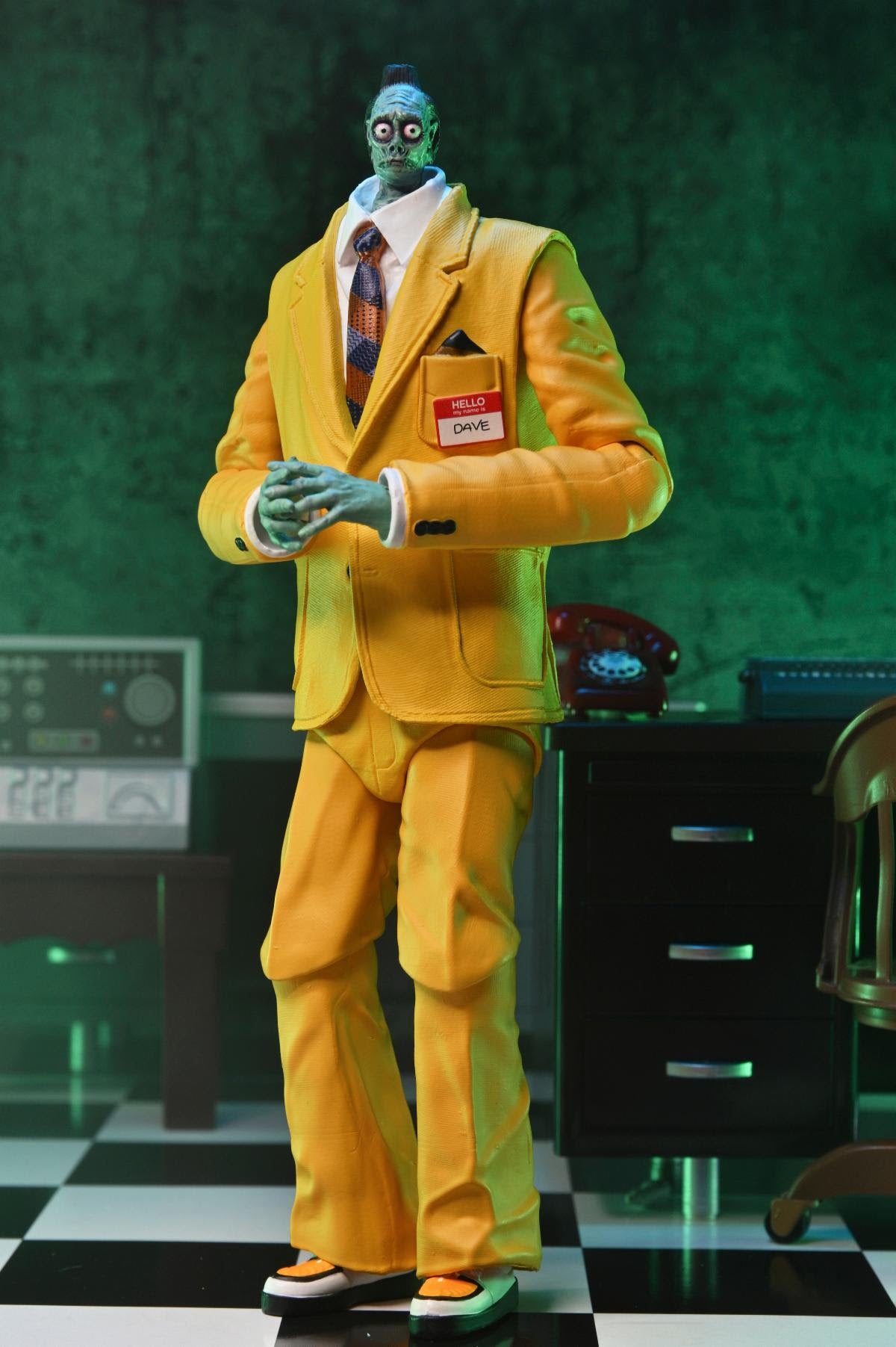 NECA Beetlejuice Beetlejuice Ultimate Bob - Action Figures