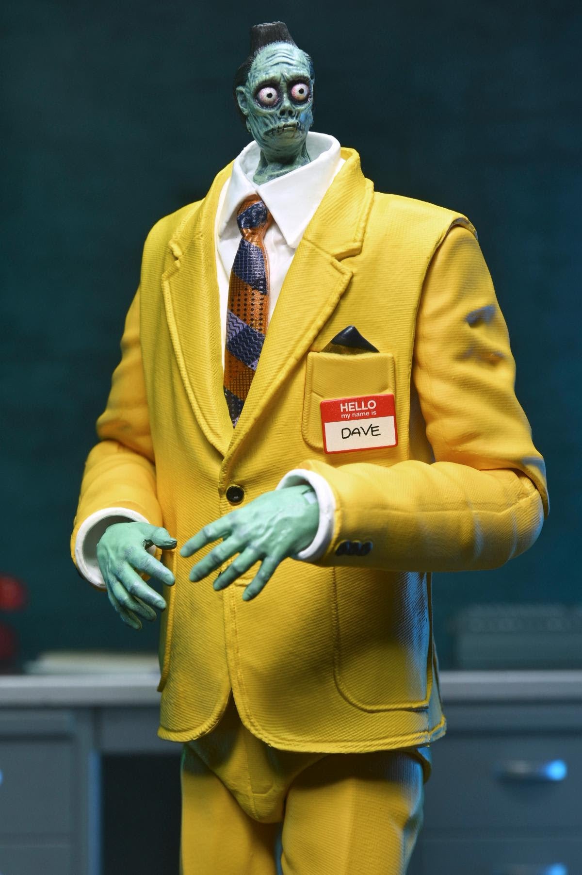 NECA Beetlejuice Beetlejuice Ultimate Bob - Action Figures