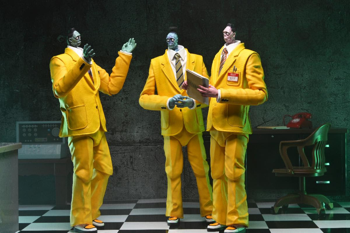NECA Beetlejuice Beetlejuice Ultimate Bob - Action Figures