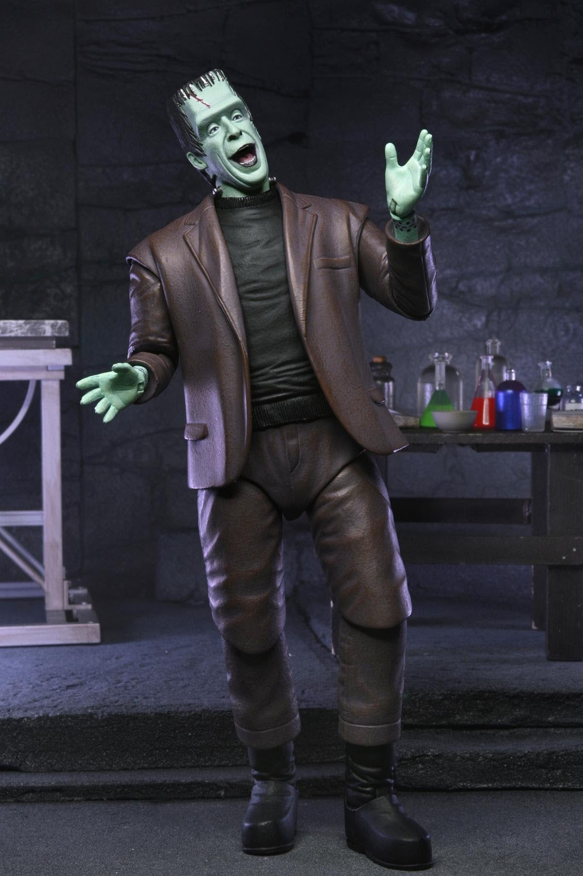 NECA The Munsters Ultimate Herman Munster (Classic TV Series) - Action Figures