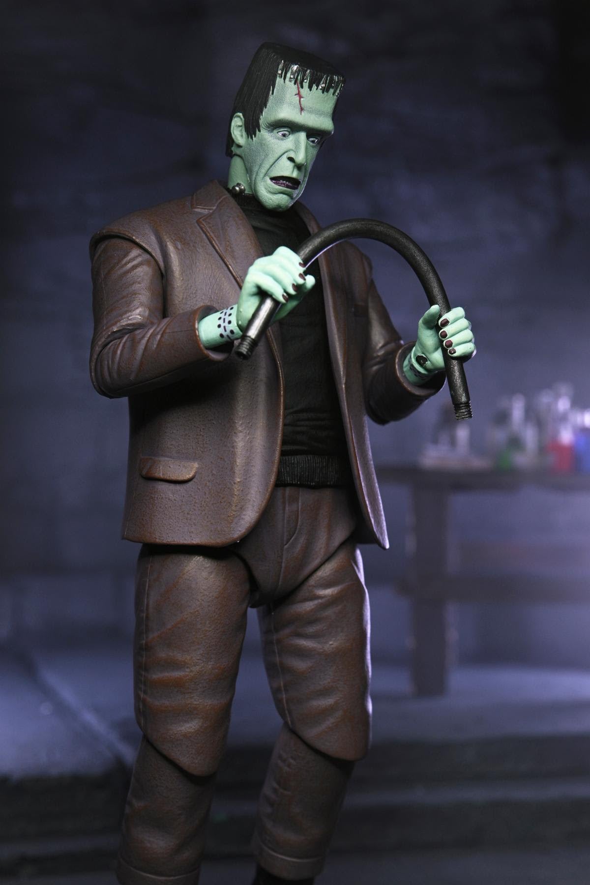 NECA The Munsters Ultimate Herman Munster (Classic TV Series) - Action Figures