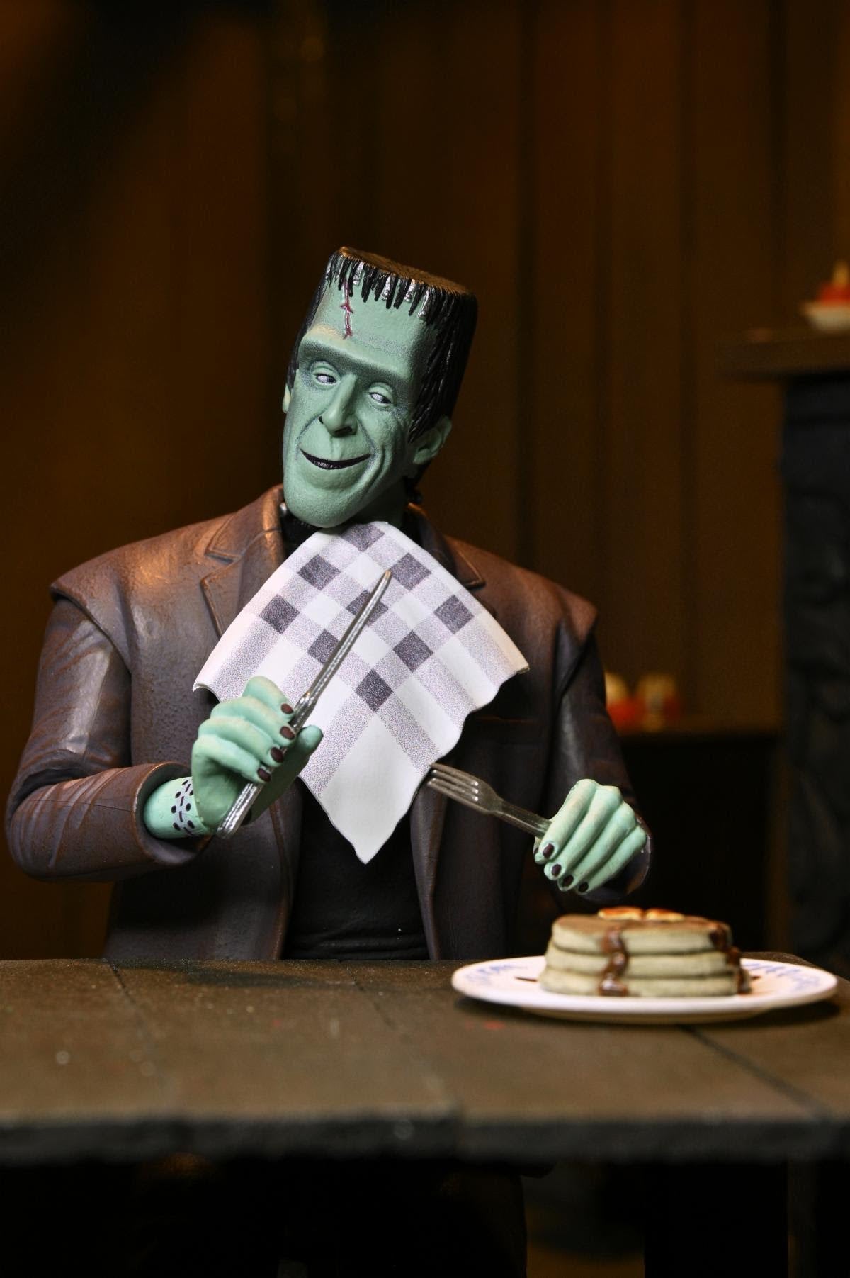 NECA The Munsters Ultimate Herman Munster (Classic TV Series) - Action Figures