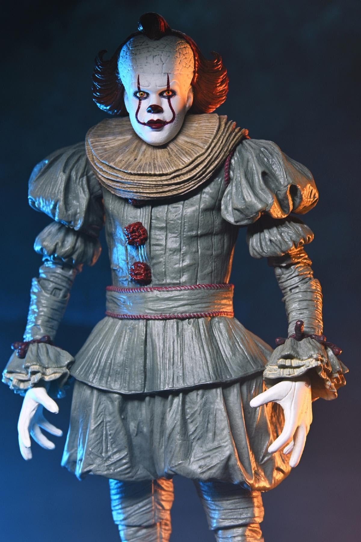 NECA IT: Welcome to Derry Ultimate Pennywise - Action Figures